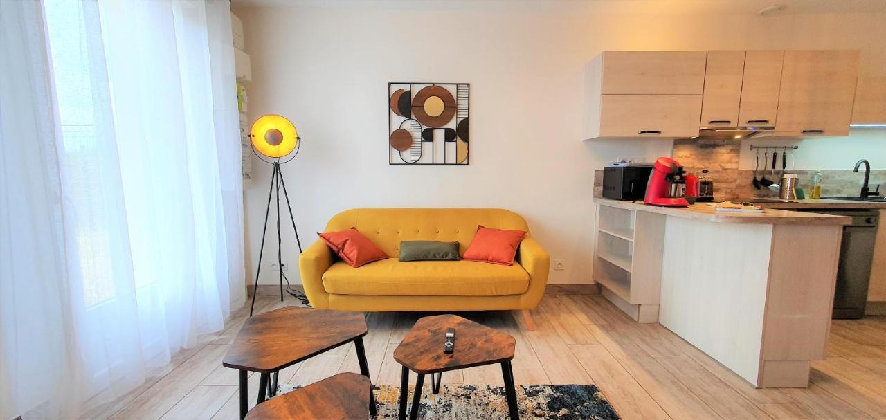Les Duplex Du Lac D'Orient Mesnil-Saint-Pere Luaran gambar